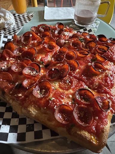 Doozie's Pizza
